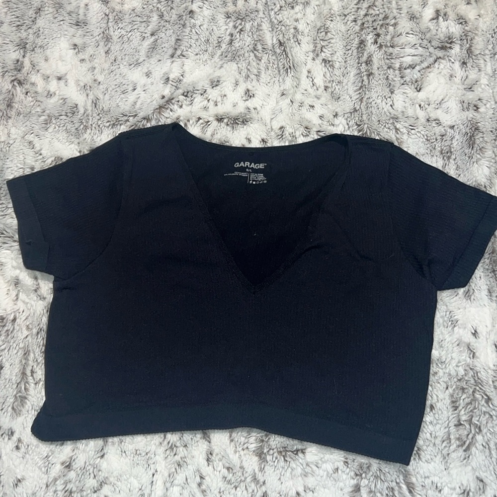 Garage Black V-neck Tight Fitted Crop Top